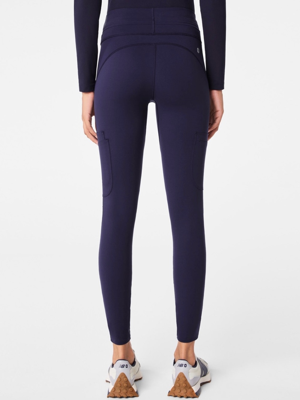 Figs Ashland Scrub Legging in Navy - Picture 3 of 3